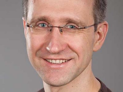 Dr. Holger Flick